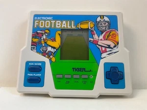 Tested! 1st Edition Classic Football Tiger Handheld Travel Game Electronic LCD G - Picture 1 of 12