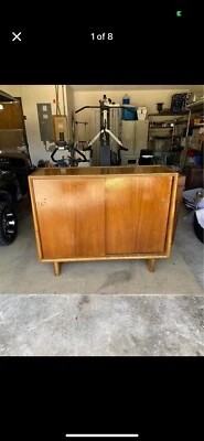 Современный винтажный деревянный джентльменский сундук середины века от WIDDICOMB T.H. Robsjohn - Изображение 1 из 4