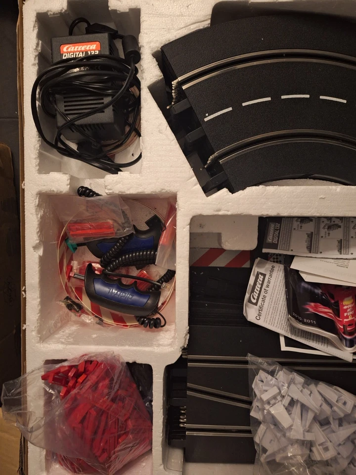 @Carrera Digital 132 F1 Campion Ship 30131 ( Dachbodenfund) @ - Bild 1 von 3