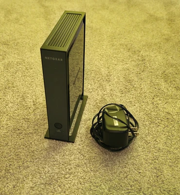 Router WiFi NETGEAR N300 4 puertos modelo WNR2000 v3 802.11n 300 Mbps Foto 1 de 3