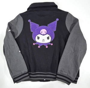 Bioworld Kuromi Jacke schwarz grau Varsity Letterman Sanrio - Damen Medium Neu mit Etikett - Bild 1 von 7