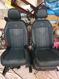 Tappezzeria Interni Sedili Pannelli come New VOLKSWAGEN T-Cross(R-line) Anno2024 - Imagen 1 de 7