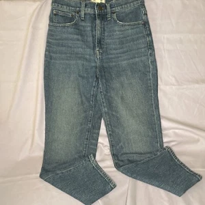 Madewell Women's Size 27 Dark Wash Mid-Rise Stovepipe Straight Leg Stretch Jeans - Picture 1 of 5