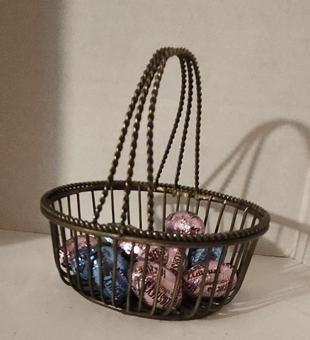 Vintage Decorative Collectible Small Wire BASKET Silver Farmhouse Decor Dainty Cover