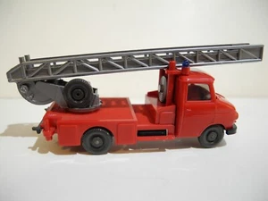 VINTAGE WIKING 1:87 FIRE LADDER TRUCK OPEL BLITZ 1064/1 MINT 1967-72 RARE - Picture 1 of 10