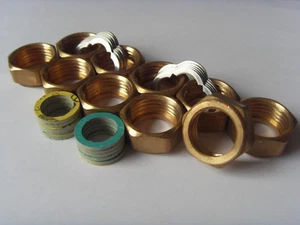 Fittingsatz Verschraubung 10er Montage Set 1/2" Edelstahl Wellrohr DN12 Solar - Picture 1 of 1