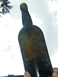 Antique Black Glass Ale Bottle, 1900s Heavy Glass Beer Bottle, Rustic Bottle VGC - Foto 1 di 8