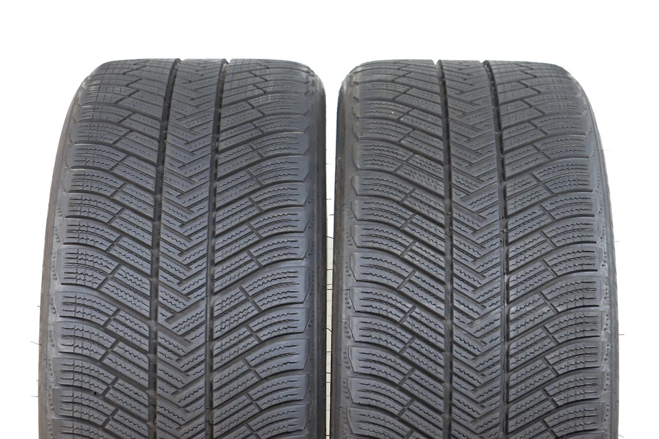 2x Winterreifen 265/40 R19 102V XL Michelin Pilot Alpin PA4 MO mit 7 mm Profil - Bild 1 von 2