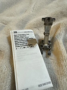 Original Bernina Open Toe Stickerei/Applikation Fuß #20 - Old Style - Bild 1 von 4
