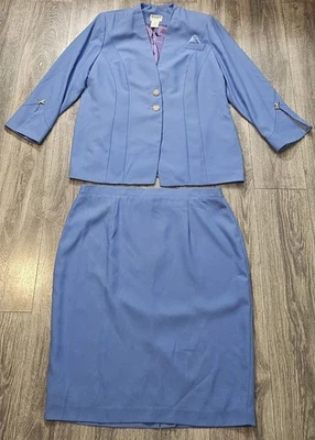 Conjunto de traje falda Night Studio New York azul claro para mujer talla 22 botón estrás Foto 1 de 4