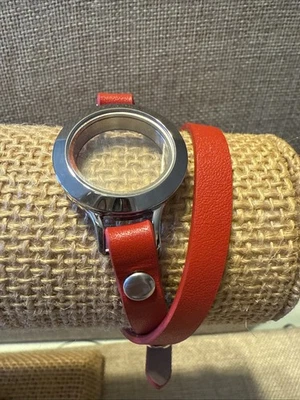 Origami Owl Red Leather Double Wrap Bracelet ~  Silver Living Locket ~ New - Image 1 of 2