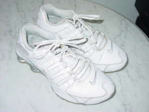 2011 Womens Nike Shox NZ SL White/Metallic Silver Shoes! Size 8.5 Sold As Is! - Picture 1 of 12
