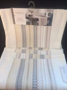 Threshold Table Runner and Four Placemats Sour Cream Metallic Threads NWT - Picture 1 of 11