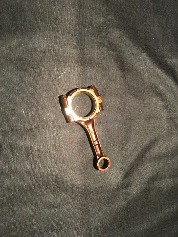 Subaru Outback 2001-2004 3,0 L primera generación EZ30 biela Foto 1 de 1