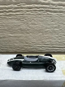 Franklin Mint Cooper Climax Race Car #8 1/43 Scale New - Picture 1 of 4