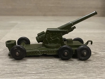 Vintage 1950's Tootsietoys US Army Anti-Aircraft Gun On Wheels Metal Toy - Image 1 of 4