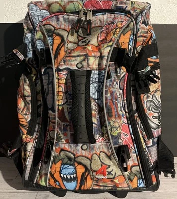 ATHALON Rolling Duffle Bag Mala Bagagem Bolsa Graffiti Estilo Anos 90 22”x16” - Imagem 1 de 4