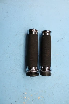 1467 09 HARLEY-DAVIDSON AVON EMPUÑADURAS ACELERADOR DESLIZAMIENTO EMPUÑADURAS  Foto 1 de 4