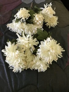 2 White~ 18" faux Chrysanthemums SILK FLOWER BUSHES Wedding Decorations - Picture 1 of 3