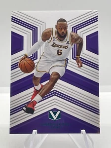 2022-23 Chronicles Vertex LEBRON JAMES Teal Foil #185 Los Angeles Lakers - Picture 1 of 2