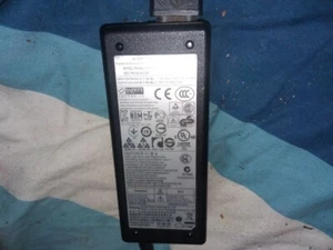 Zasilacz do laptopa orginalny samsung - Zdjęcie 1 z 2