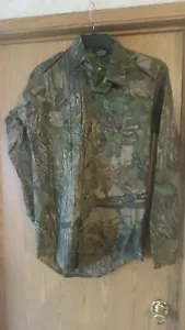 ORIGINAL REALTREE Camo LONG SLEEVE BUTTON DOWN Size M. Shirt. NWOT - Picture 1 of 4