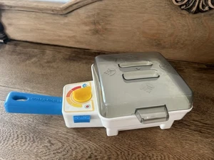 Vintage Fisher Price Fun With Food Super Skillet - Picture 1 of 1
