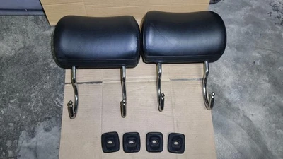 Mercedes-Benz W124 Sedan Rear Left & Right Head Rest Set 2x Black Leather & Trim - Image 1 of 4