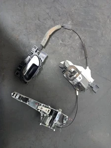 CITROEN C5 Door Lock Mechanism 2008-2015 5 Door Estate N/S Front LH - Picture 1 of 11