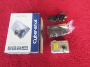 Sony Cyber-Shot DSC-S650 Point & Shoot 7.2MP Digital Camera, Working - Picture 1 of 7