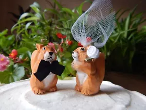 Squirrel Figures Cake Topper Bride Groom Love Wedding Engagement Wood Statue - Picture 1 of 4