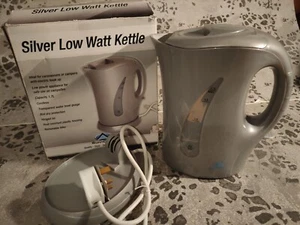 Hervidor de agua inalámbrico SunnCamp de bajo vatio plateado 900 W - 1,7 lt - Imagen 1 de 9