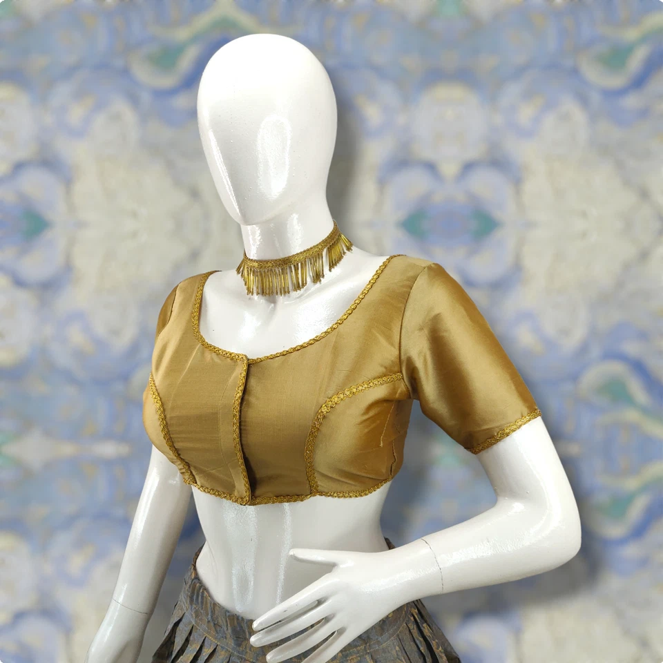 Elegante blusa de seda de media manga | cuello redondo | gancho y ojos delanteros, Foto 1 de 4