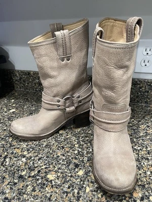 FRYE Carmen Harness Short Boot Leather Women US 7 - Image 1 of 4