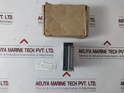 Omron CJ1W-OC211 PLC Output Unit - Image 1 of 4