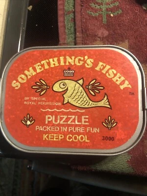 Rompecabezas Hasbro Something’s Fishy Foto 1 de 2