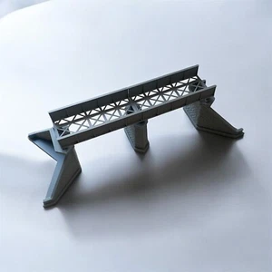 OO Gauge Model Railway Scenery Iron Girder Bridge 1:76 Scale - Picture 1 of 3