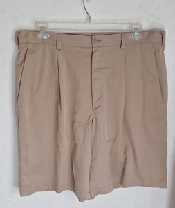 NIKE GOLF MENS SHORTS SZ 40 PLEATED KHAKI PRE OWNED, GOOD CONDITION  - Picture 1 of 3
