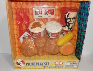 Boley Kentucky Fried Chicken KFC 16pc Picnic Play Set #40690 NIB