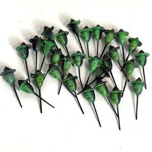 Vintage 29 Halloween Hexe Kunststoff Cupcake Topper schwarz grün - Bild 1 von 7