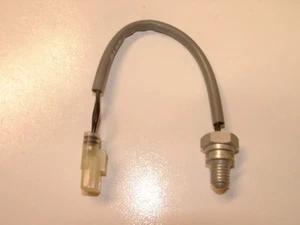 GENUINE SUZUKI OUTBOARD TEMPERATURE SENSOR 4 STROKE DF25 30 DF40 DF50 DF60 DF70 - Picture 1 of 1