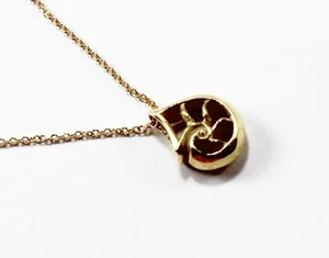 COLLANA CIONDOLO TIFFANY & CO. T&CO ORO GIALLO 18K NAUTILUS LUMACA ESCARGOT - Foto 1 di 9