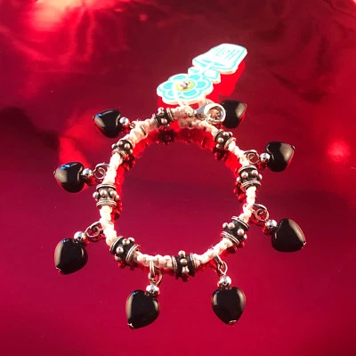 HOTI Blanco Cáñamo Hecho a Mano Negro I Corazón Rock Dije Pulsera Amor Metal Cuentas Nuevo con Etiquetas Foto 1 de 2