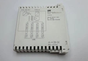 LK18 Analog Output AO4I ABB AO920N 3KDE175533L9200 - Picture 1 of 2