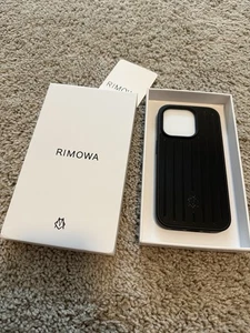 Coque téléphone Rimowa iPhone 15 Pro aluminium noir - Photo 1 sur 3