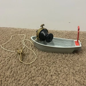 Fisher Price Great Adventures Piratenschiff 1994 Schlauchboot Boot Kanonenwerfer funktioniert - Bild 1 von 4