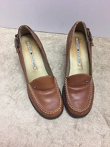 Tommy Hilfiger Sz 6 1/2 M Women's Brown Buckle Leather Block Heel Shoes - Picture 1 of 6