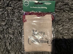 BNIB New Pack of 3 Festive Christmas Jute Gift Bags - Merry Christmas- 13x9.5cm - Picture 1 of 3