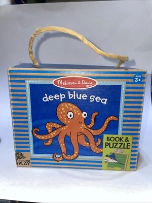 Libro y rompecabezas de juegos naturales para niños Melissa and Doug Deep Blue Sea Foto 1 de 3