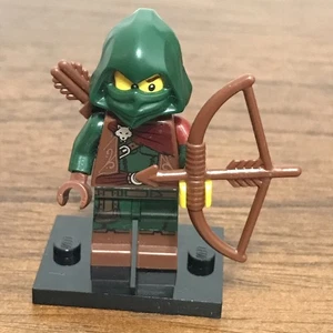LEGO Collectible Minifigure Series 16 Rogue Archer w/ Bow - Picture 1 of 5